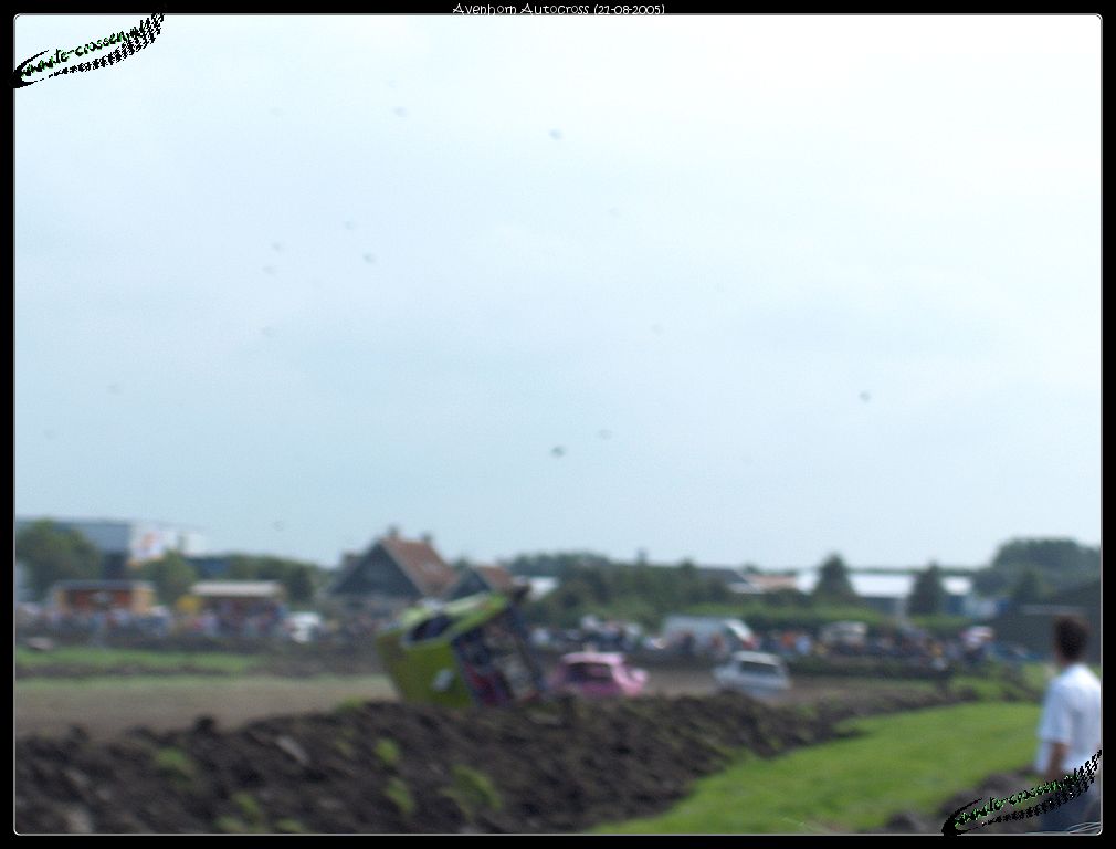 1010x768 pixels (65K)