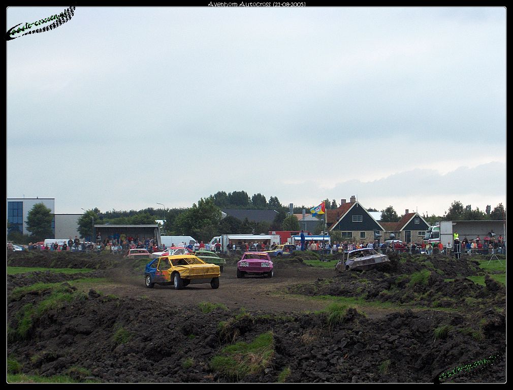 1010x768 pixels (135K)