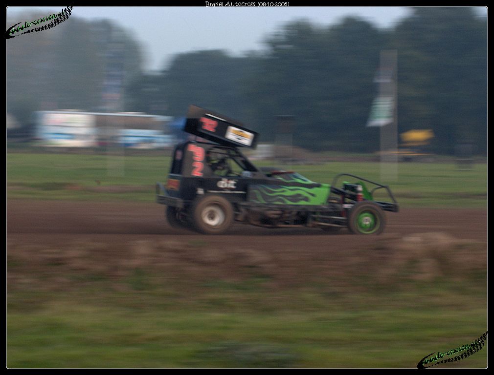 1010x768 pixels (90K)