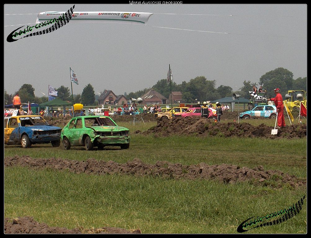 1002x768 pixels (187K)