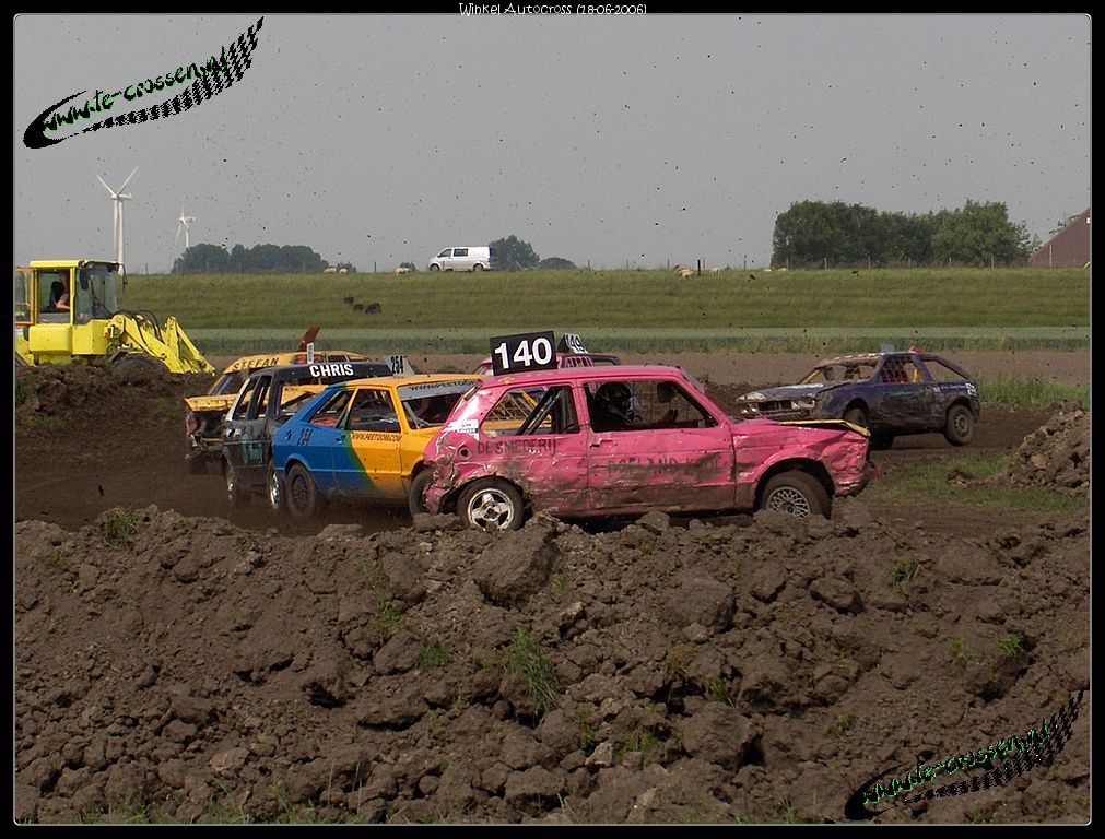 1011x768 pixels (173K)