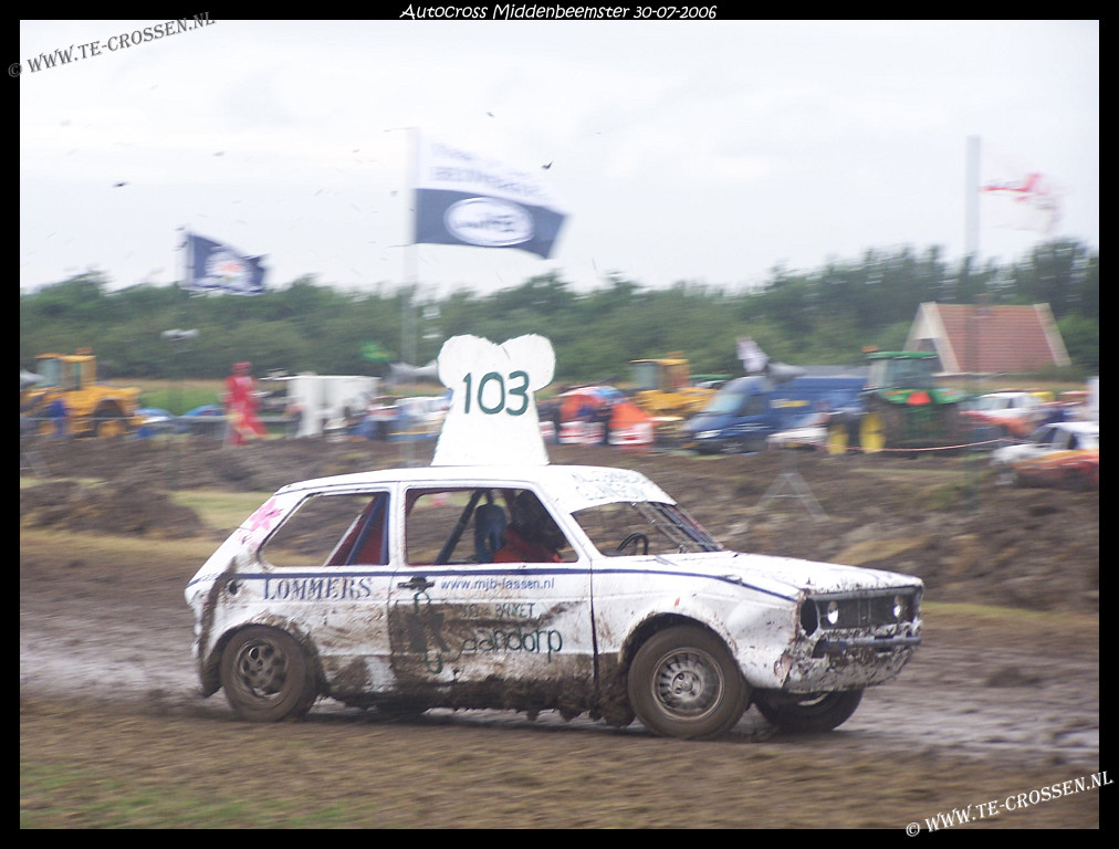1012x768 pixels (194K)