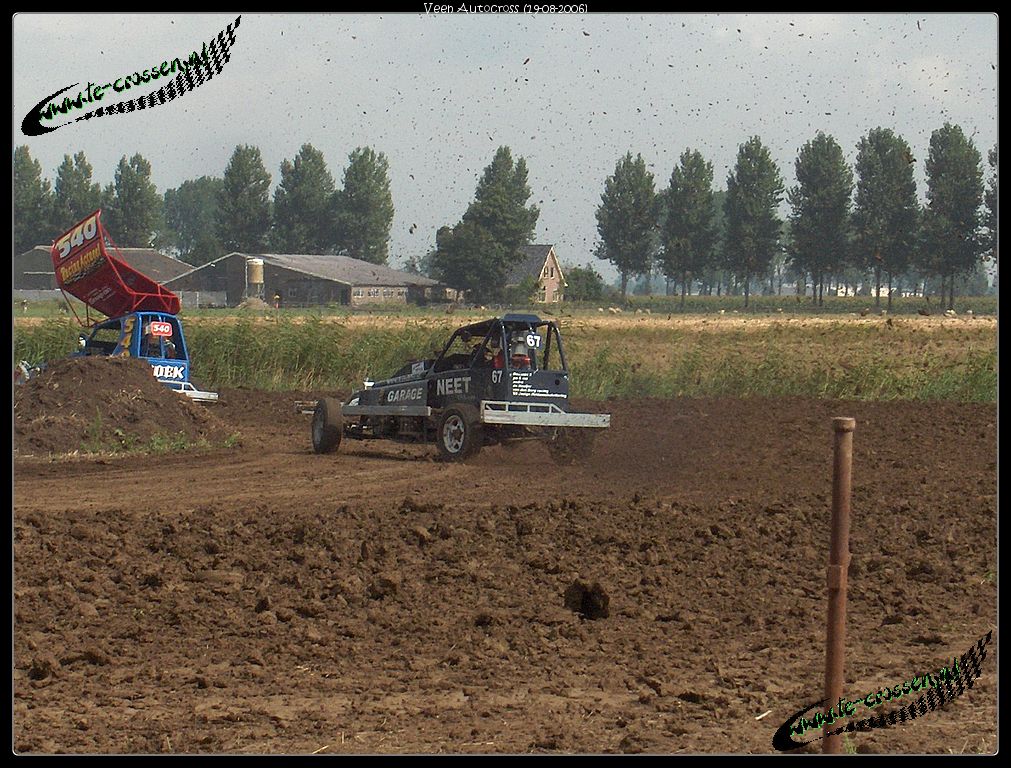 1011x768 pixels (210K)
