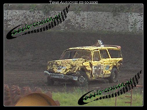 507x380 pixels (57K)