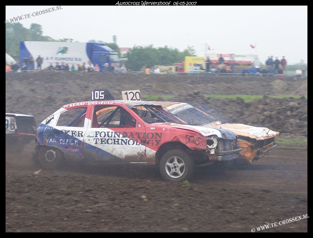 1011x768 pixels (195K)