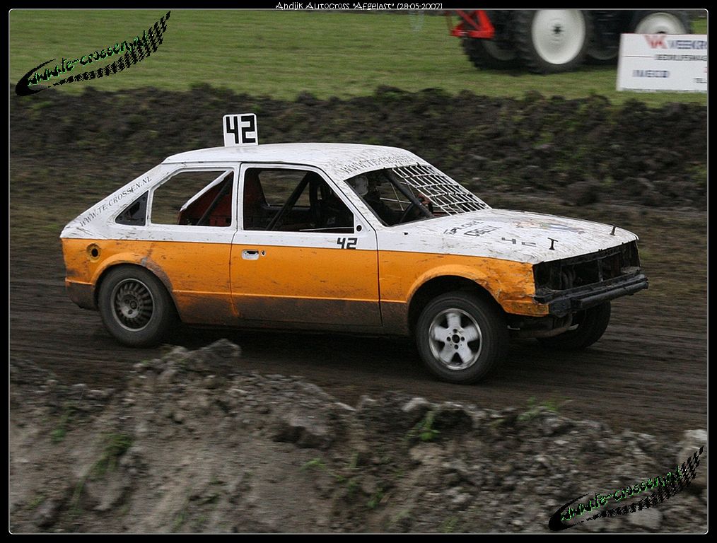 1014x768 pixels (158K)