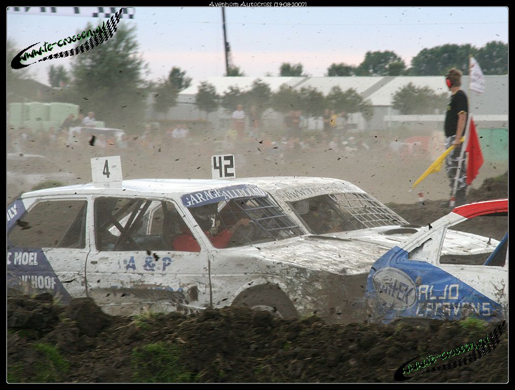 1014x768 pixels (148K)