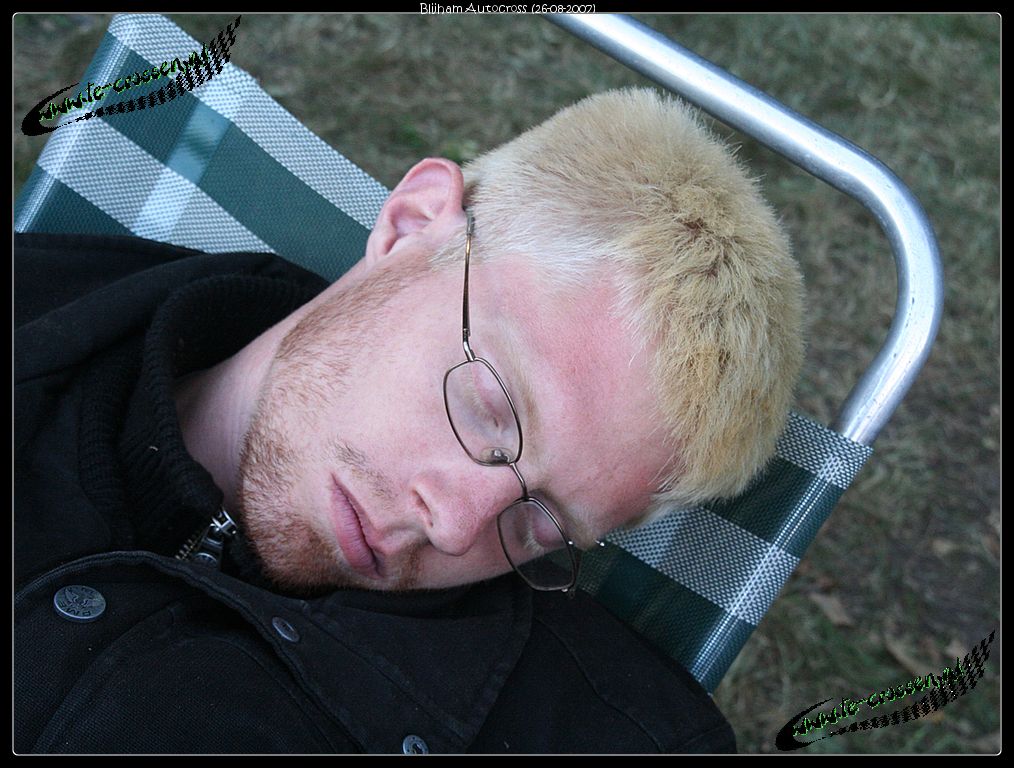 1014x768 pixels (145K)