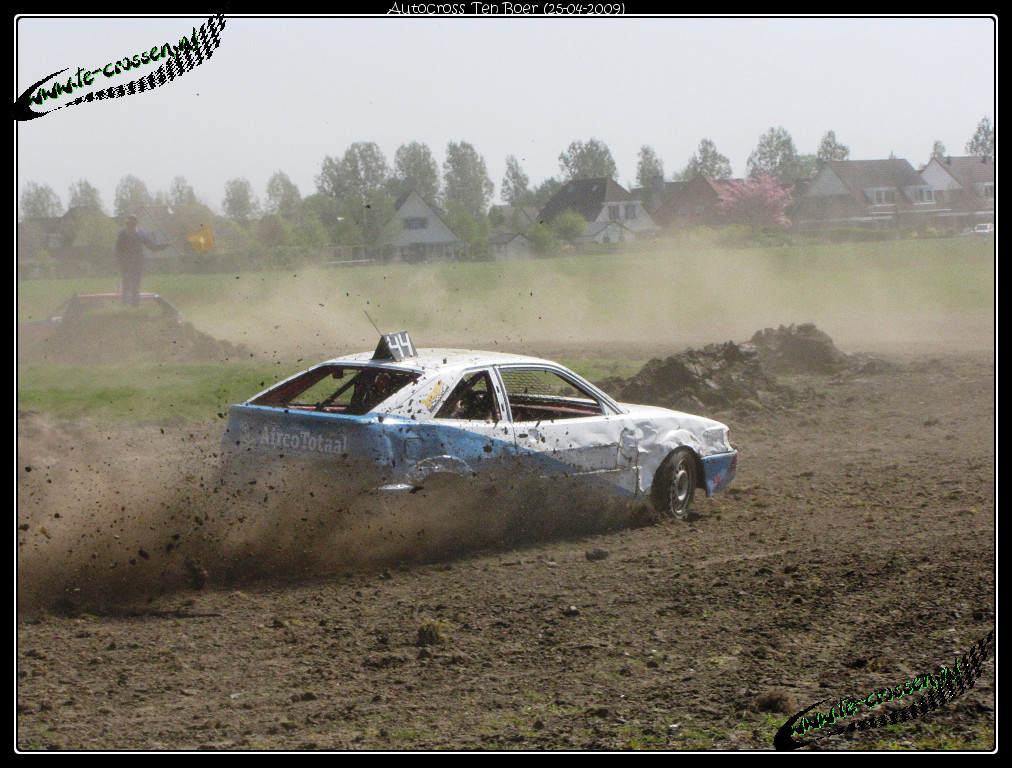 1012x768 pixels (265K)