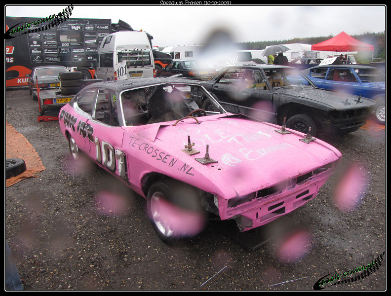 792x600 pixels (190K)