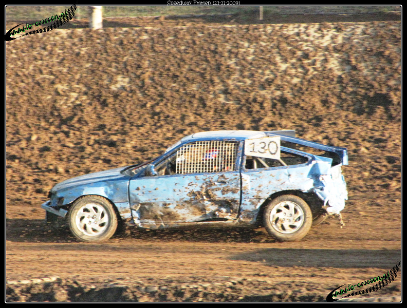 792x600 pixels (770K)