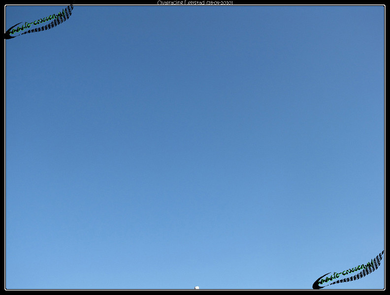 792x600 pixels (62K)