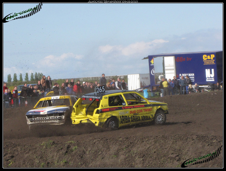 792x600 pixels (155K)