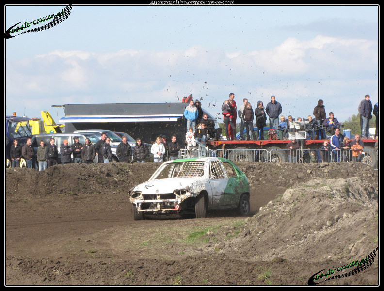 792x600 pixels (185K)