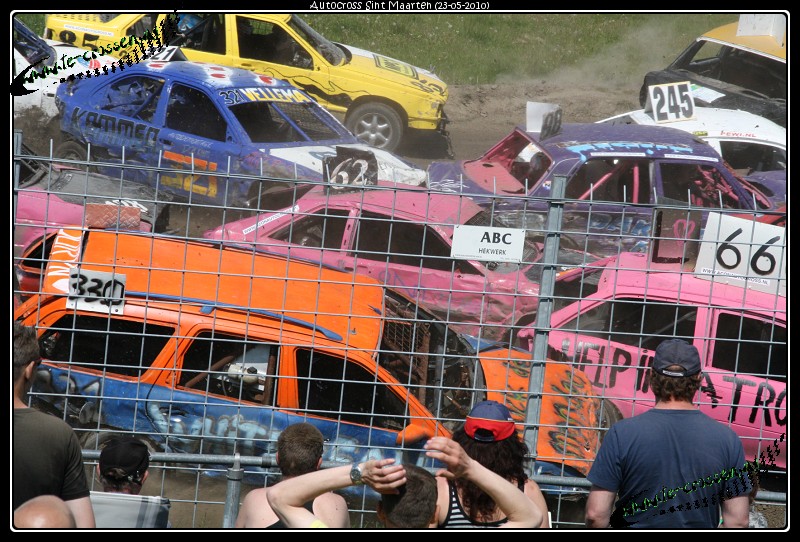 800x542 pixels (192K)