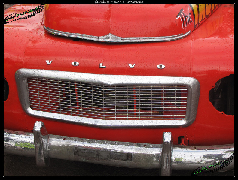 792x600 pixels (179K)