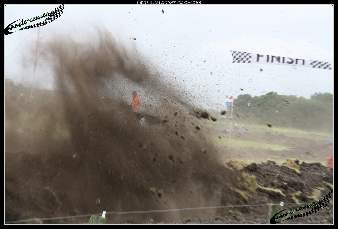 1182x800 pixels (185K)