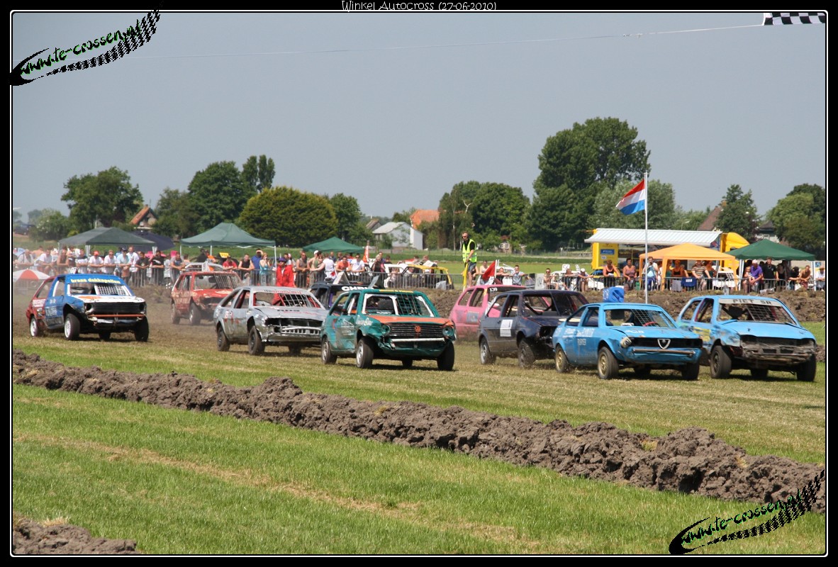 1182x800 pixels (310K)