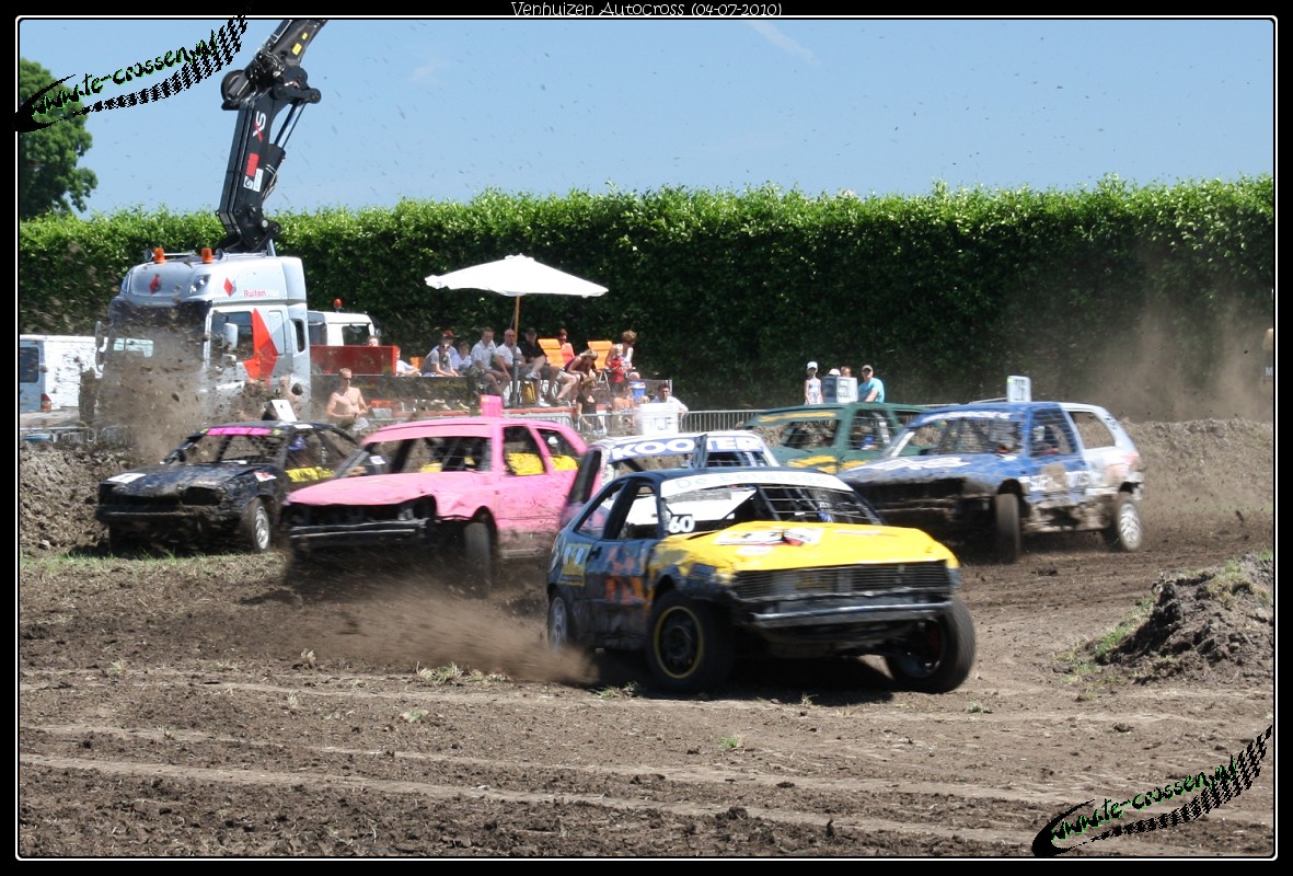 1181x800 pixels (318K)