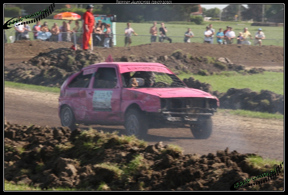 1182x800 pixels (225K)
