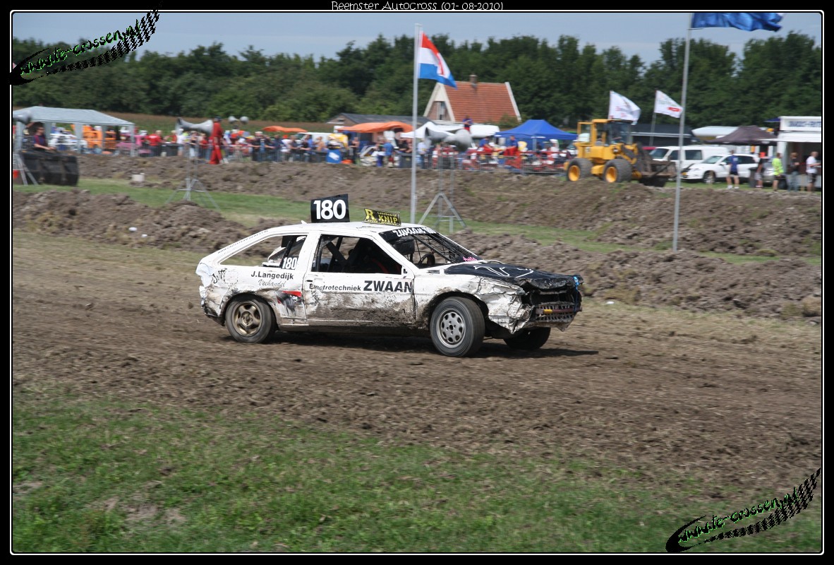 1182x800 pixels (301K)