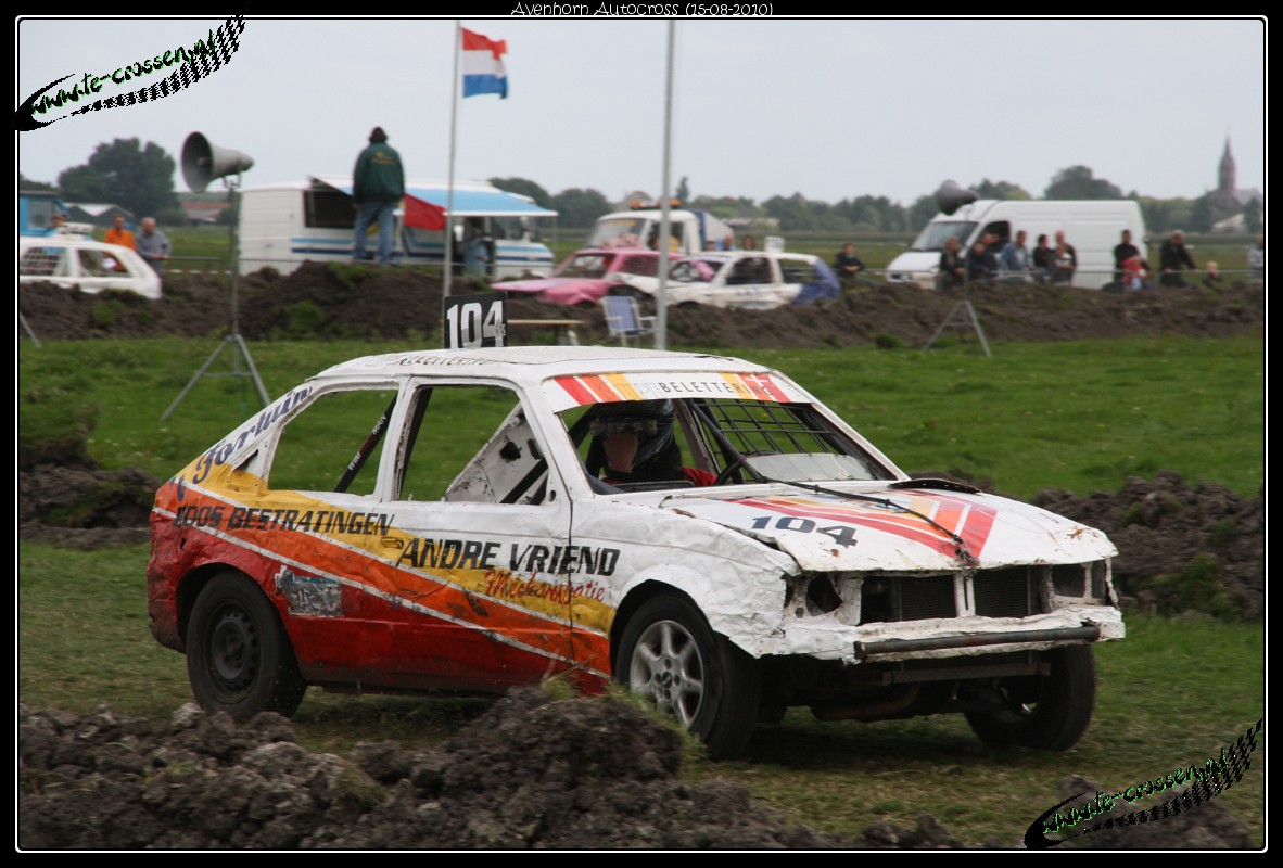 1182x800 pixels (230K)