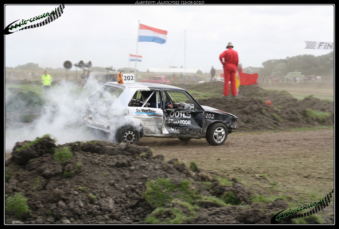 1182x800 pixels (225K)