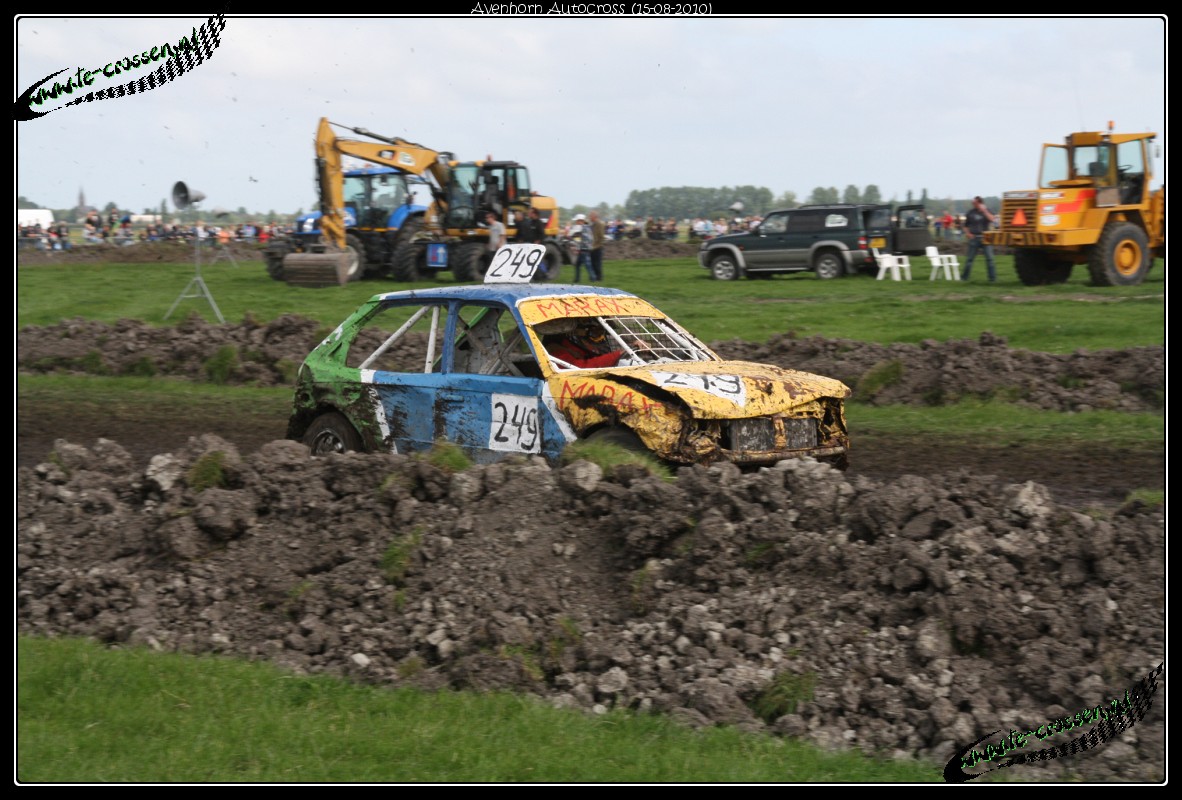 1182x800 pixels (255K)