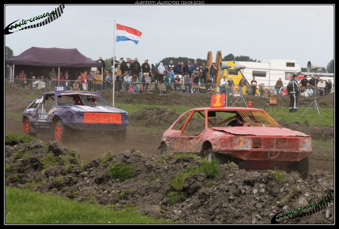 1182x800 pixels (255K)