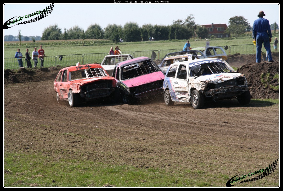 1182x800 pixels (335K)