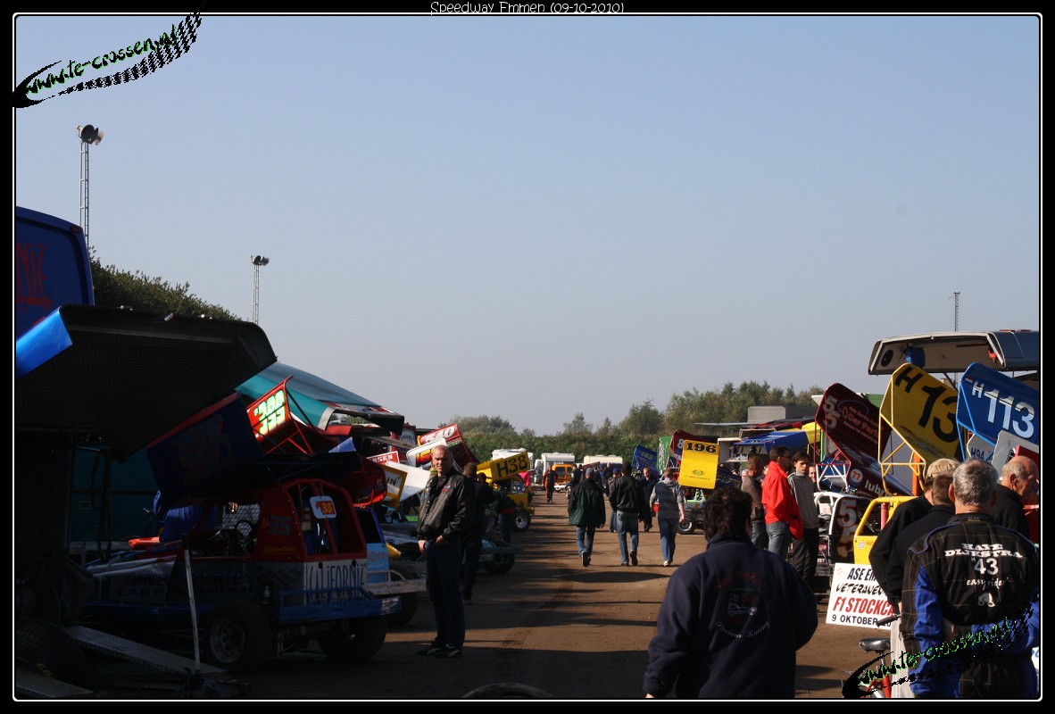 1182x800 pixels (187K)