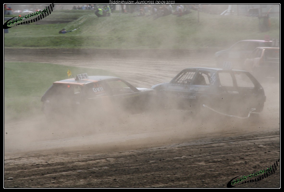 1182x800 pixels (176K)