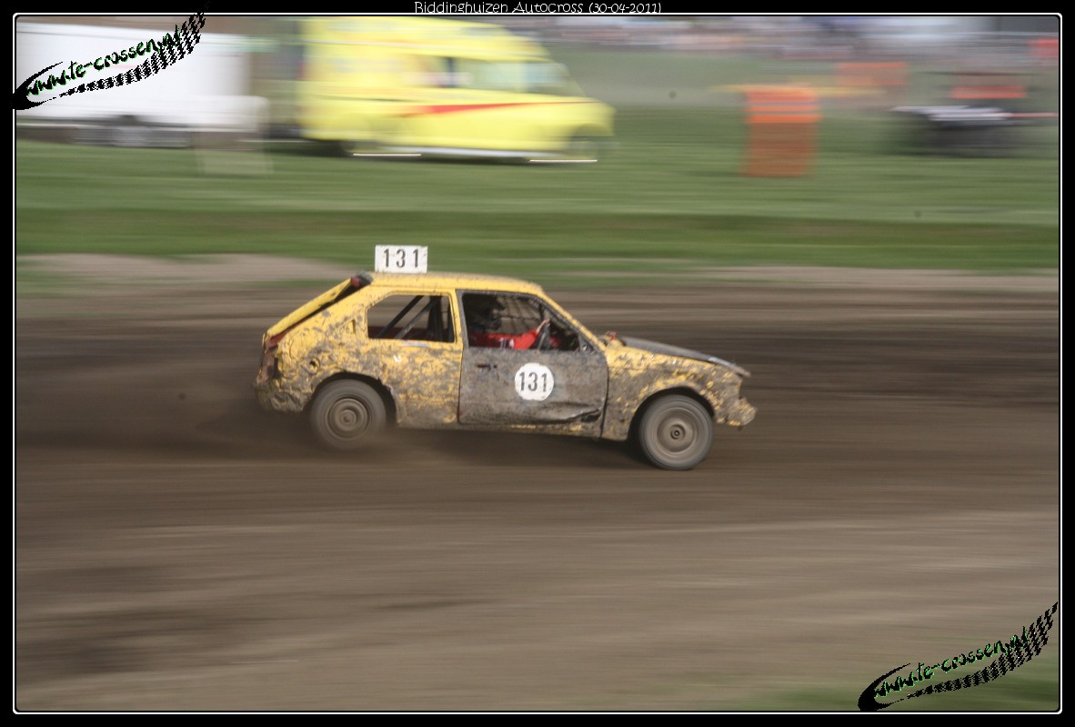 1182x800 pixels (165K)