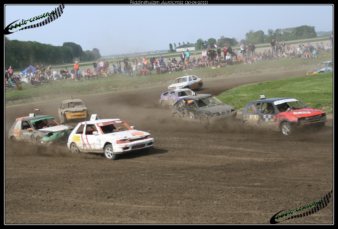 1181x800 pixels (260K)