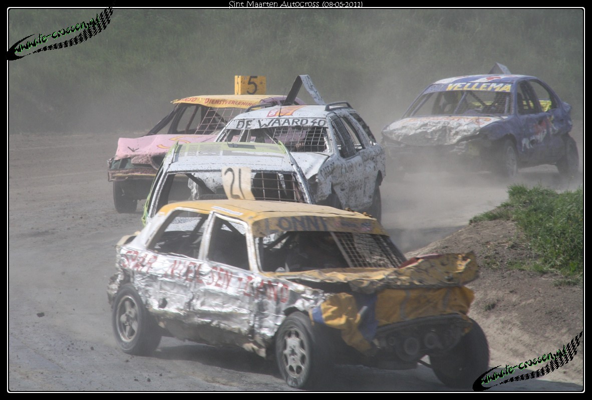 1182x800 pixels (212K)