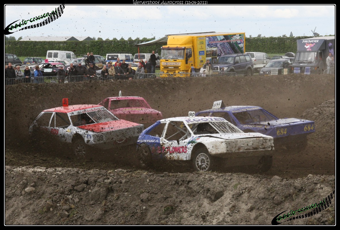 1182x800 pixels (300K)