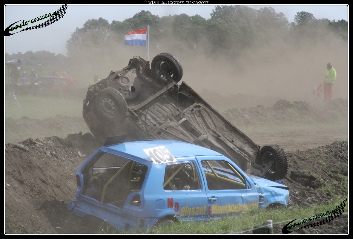 1182x800 pixels (210K)