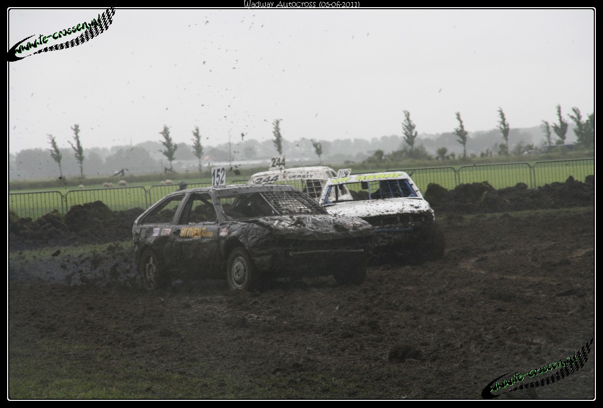 1182x800 pixels (188K)