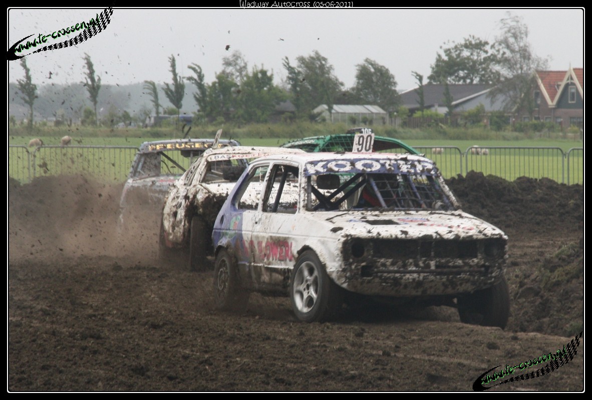 1182x800 pixels (225K)