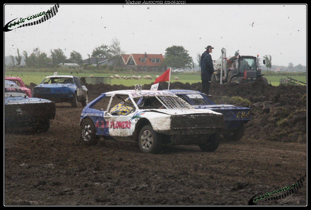 1182x800 pixels (230K)