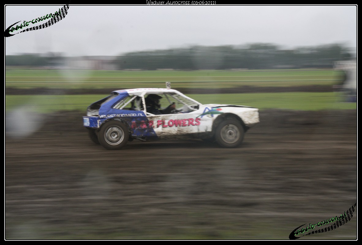 1182x800 pixels (155K)