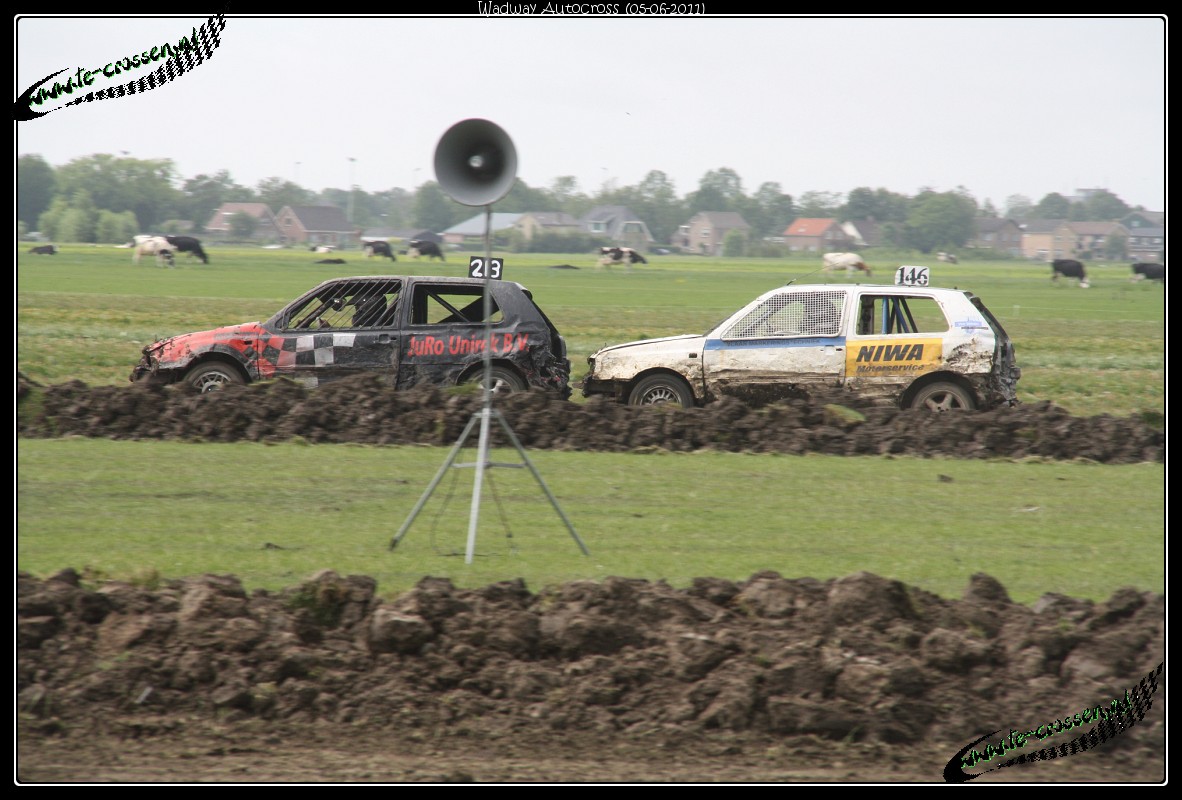 1182x800 pixels (225K)
