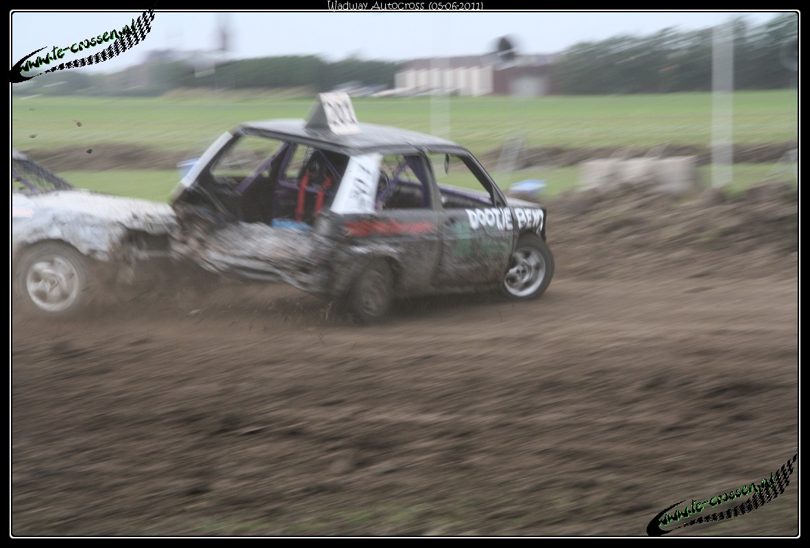 1182x800 pixels (190K)