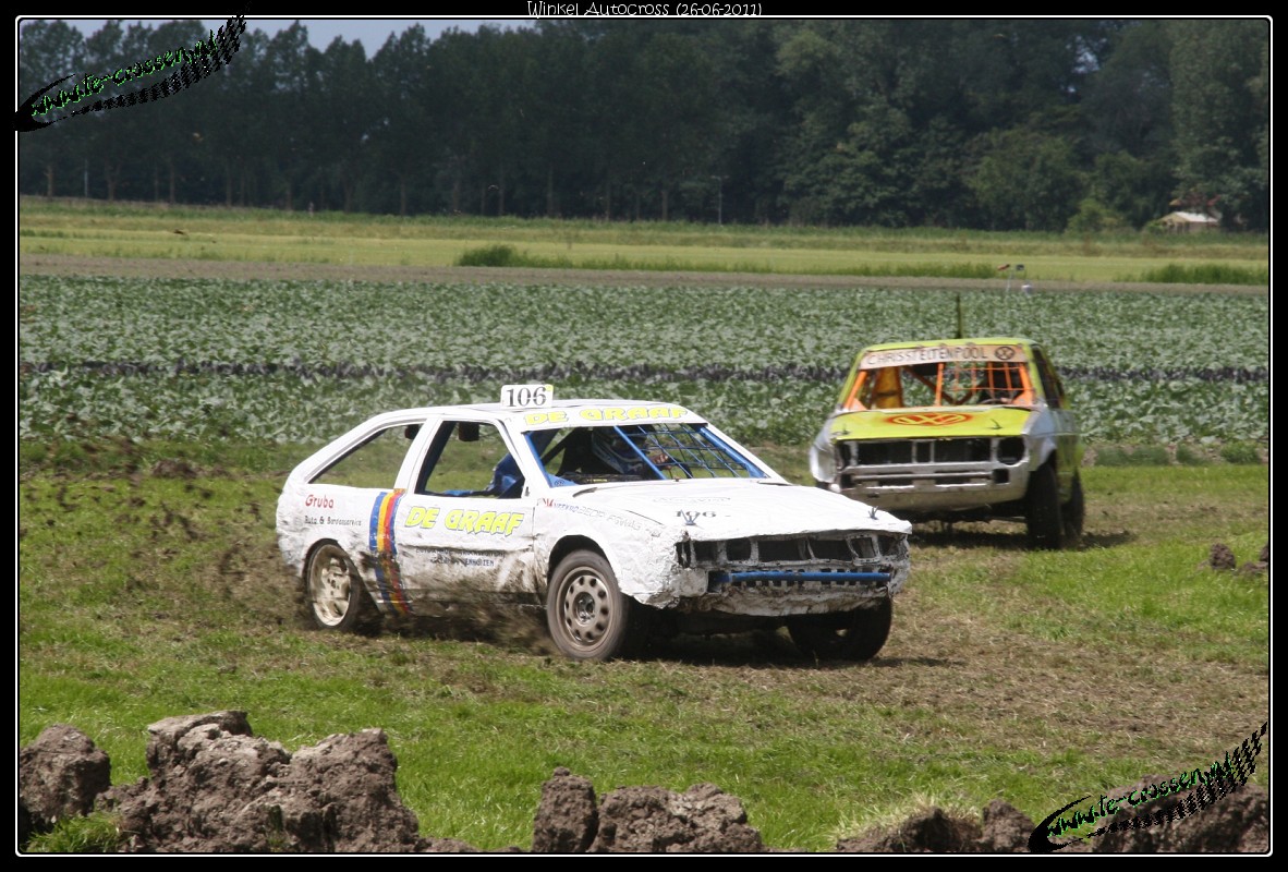 1182x800 pixels (302K)