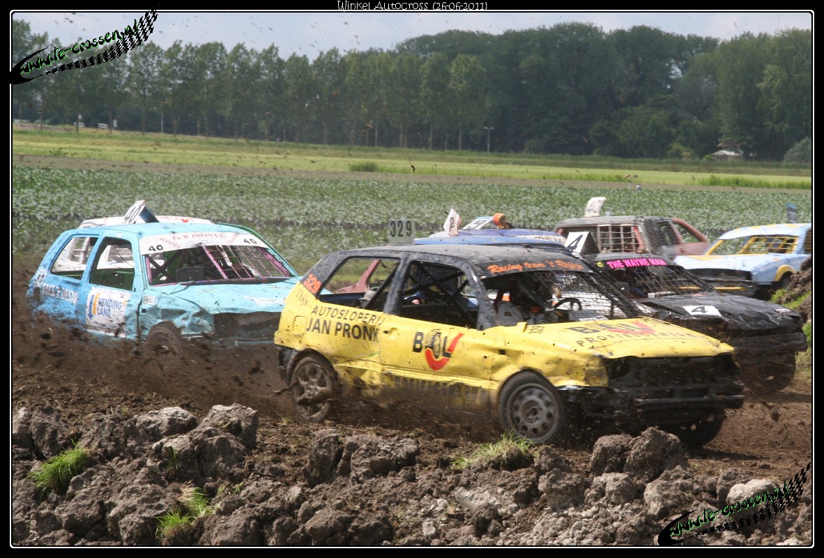 1182x800 pixels (317K)