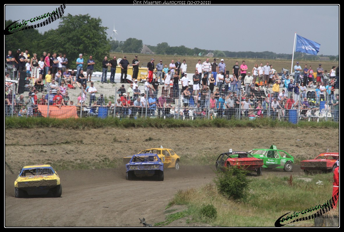 1182x800 pixels (305K)