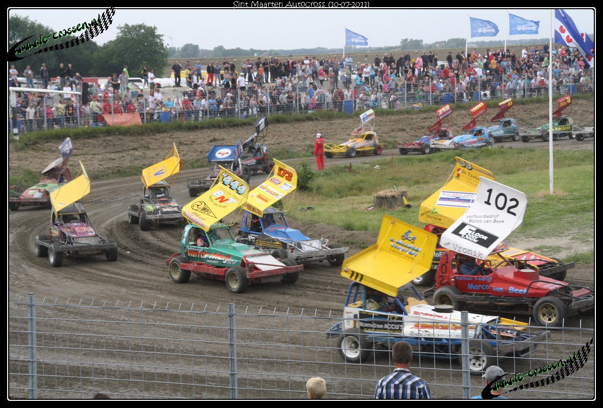 1182x800 pixels (335K)