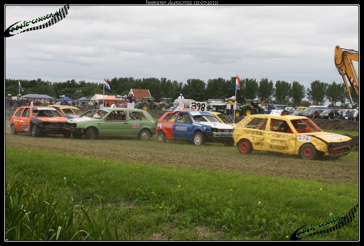 1182x800 pixels (259K)