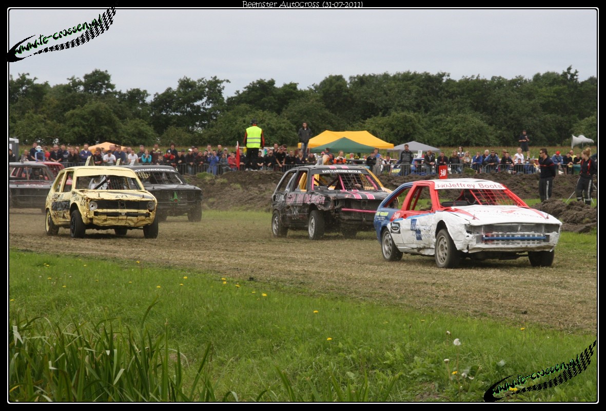 1181x800 pixels (285K)