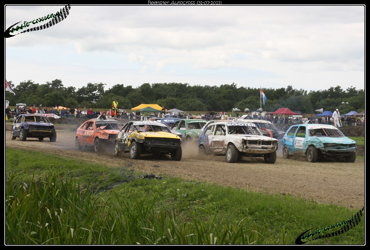 1181x800 pixels (270K)